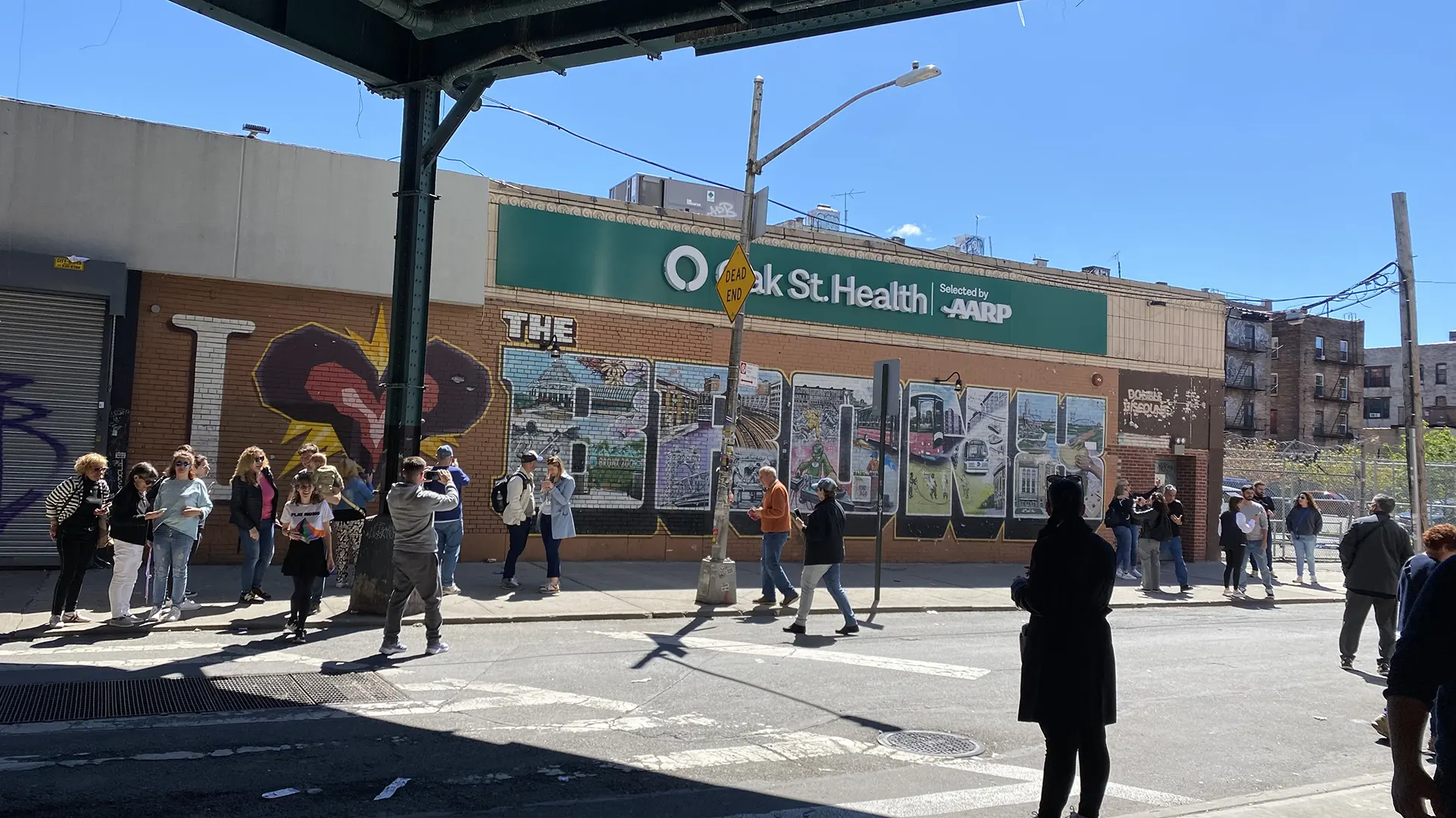 Viajeros durante el Tour de Contrastes de Nueva York