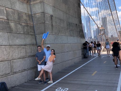 Puente de Brooklyn - Foto entre el carril bici y uno de los arcos del puente