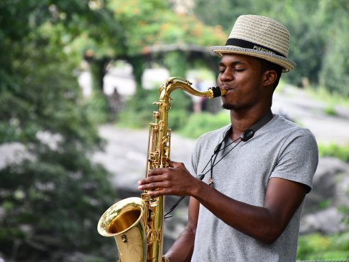 Música en Central Park - Múltiples artistas actúan por los rincones del parque