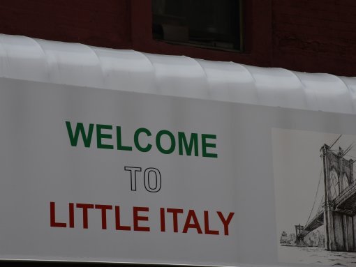 Welcome to Little Italy - Mensaje típico de este barrio neoyorquino