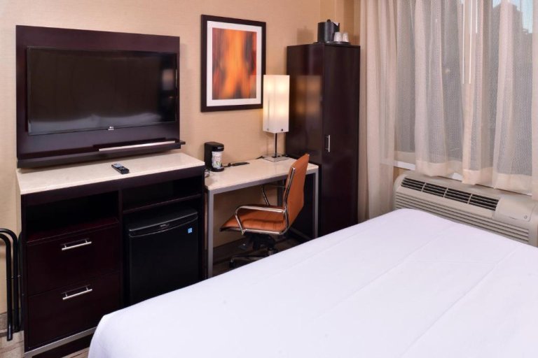 Foto hotel Holiday Inn New York City - Times Square, an IHG Hotel