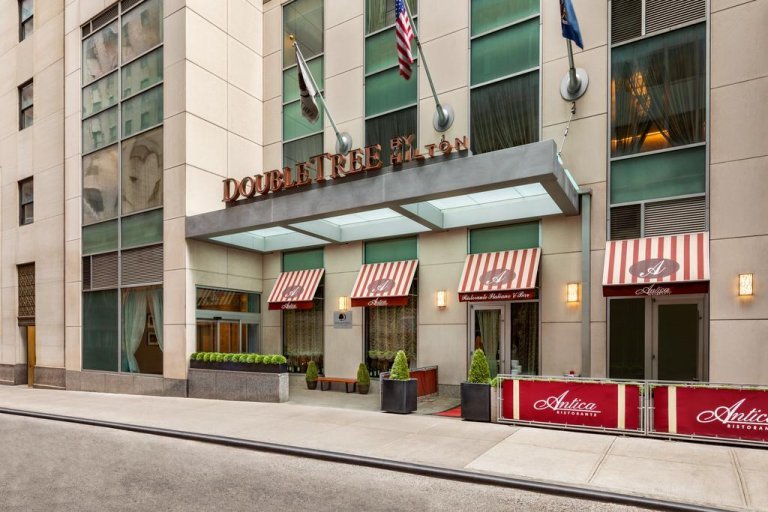 Foto hotel DoubleTree by Hilton NY Downtown